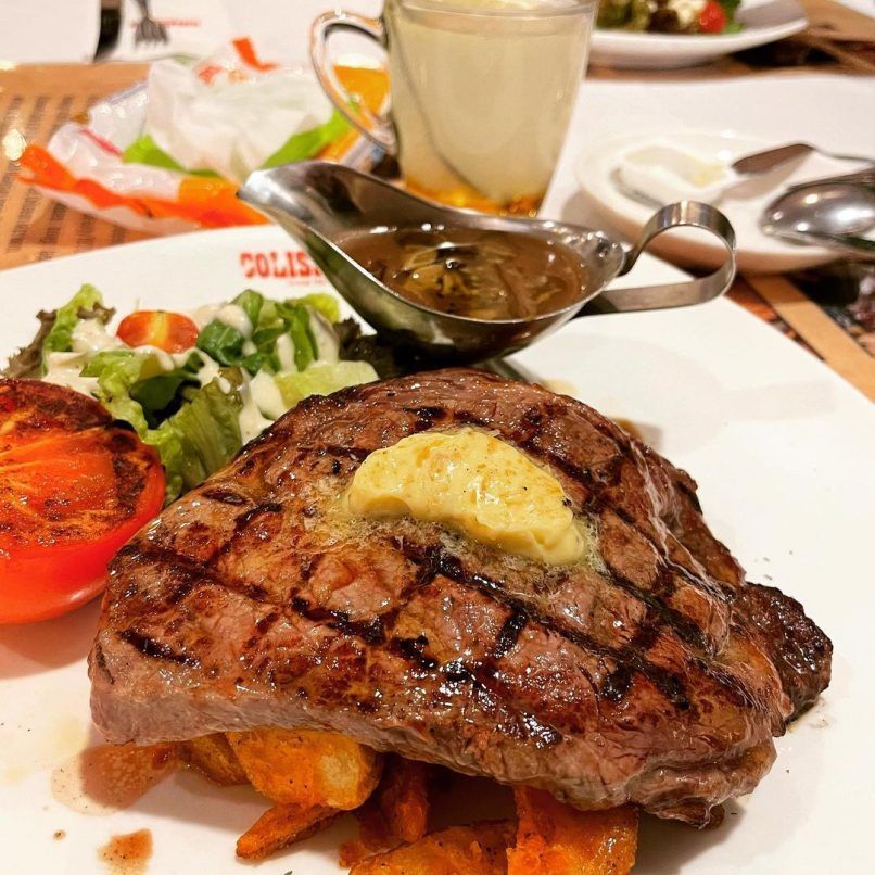 oldest restaurants in malaysia kuala lumpur Coliseum Cafe and Grill Room steakhouse malaysian restaurant eatery