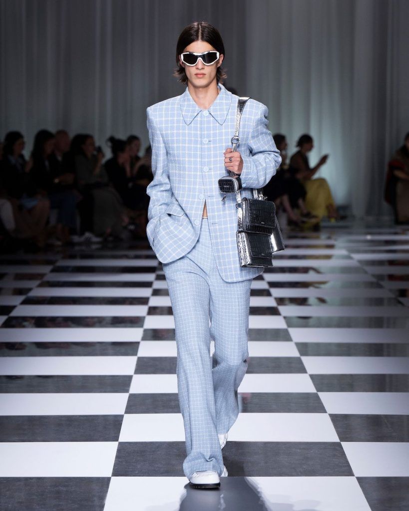 Louis Vuitton Deconstructed Two-Button Blazer - Blue Suiting