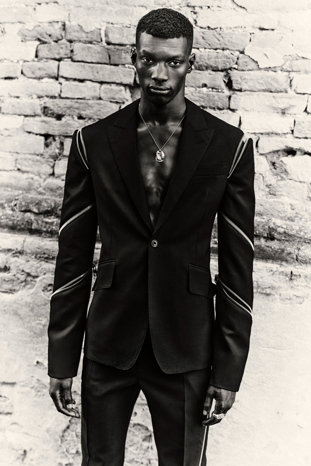 Louis Vuitton Suits for Men - Vestiaire Collective