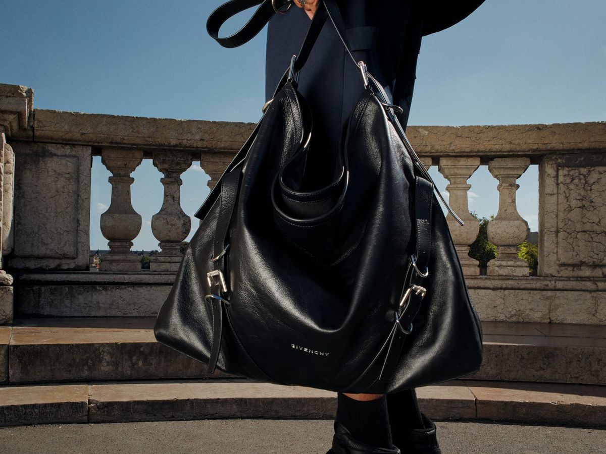 Givenchy Pandora Mailbag Satchel Bag in Tan