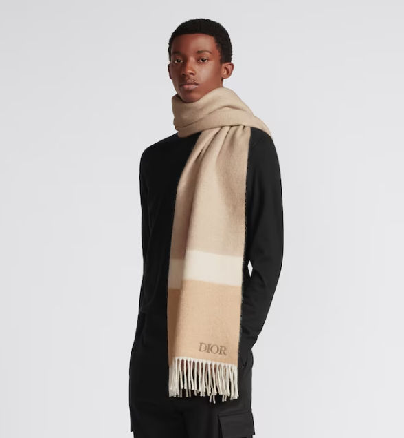 Pantone colour of the year 2024