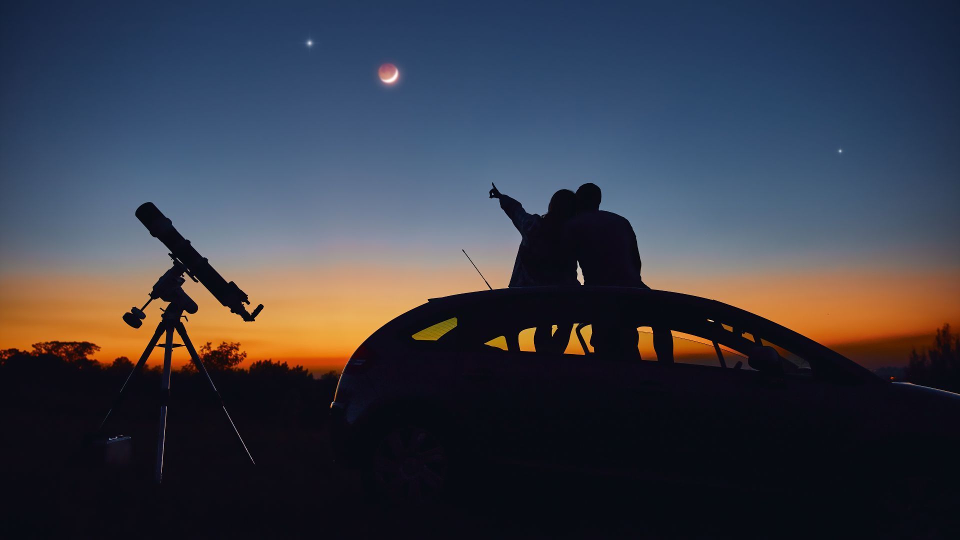 What Your 2024 March Love Horoscope Has In Store For Your Zodiac Sign