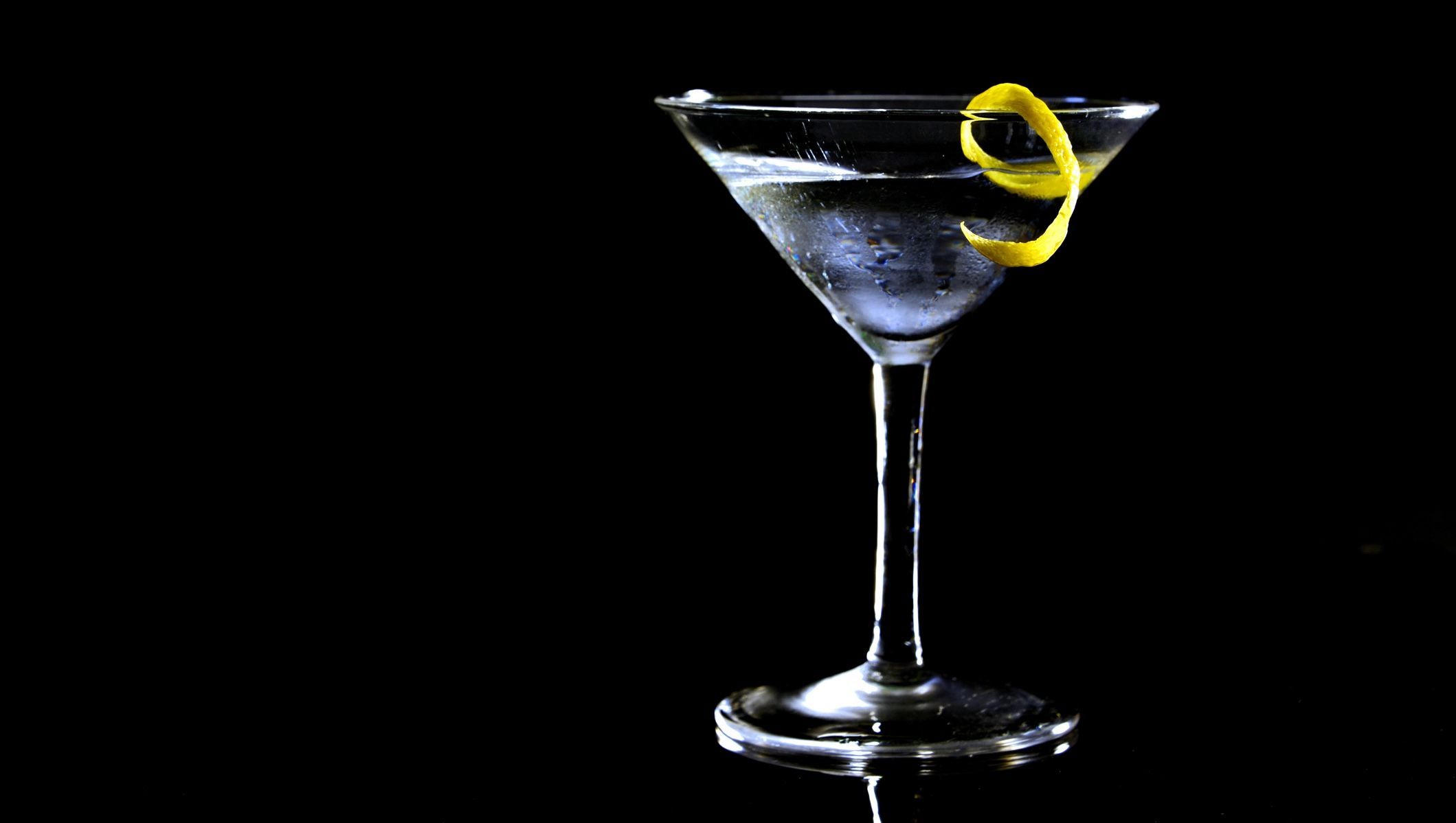 Bookmark These 7 Bars For The Best Martini In Singapore