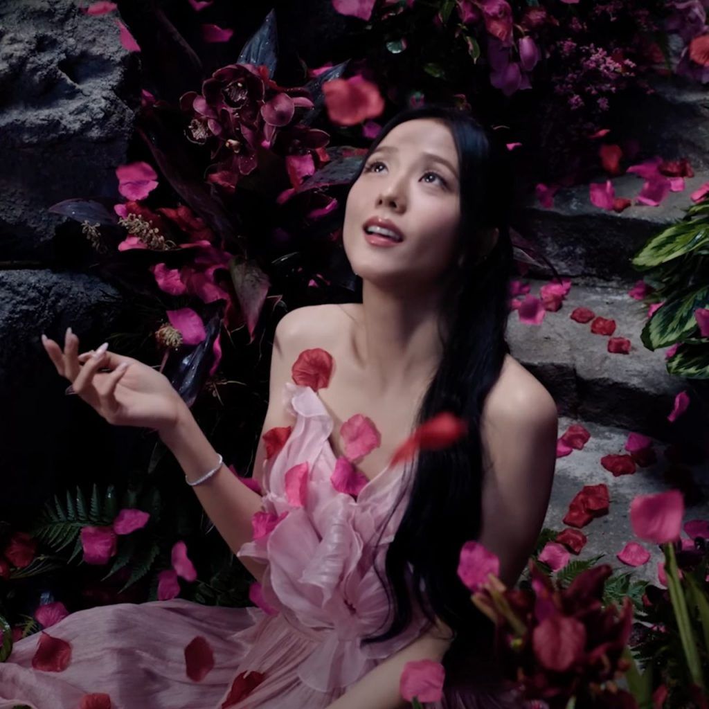 Me: Jisoo From BLACKPINK Drops Solo Trap-Pop Album