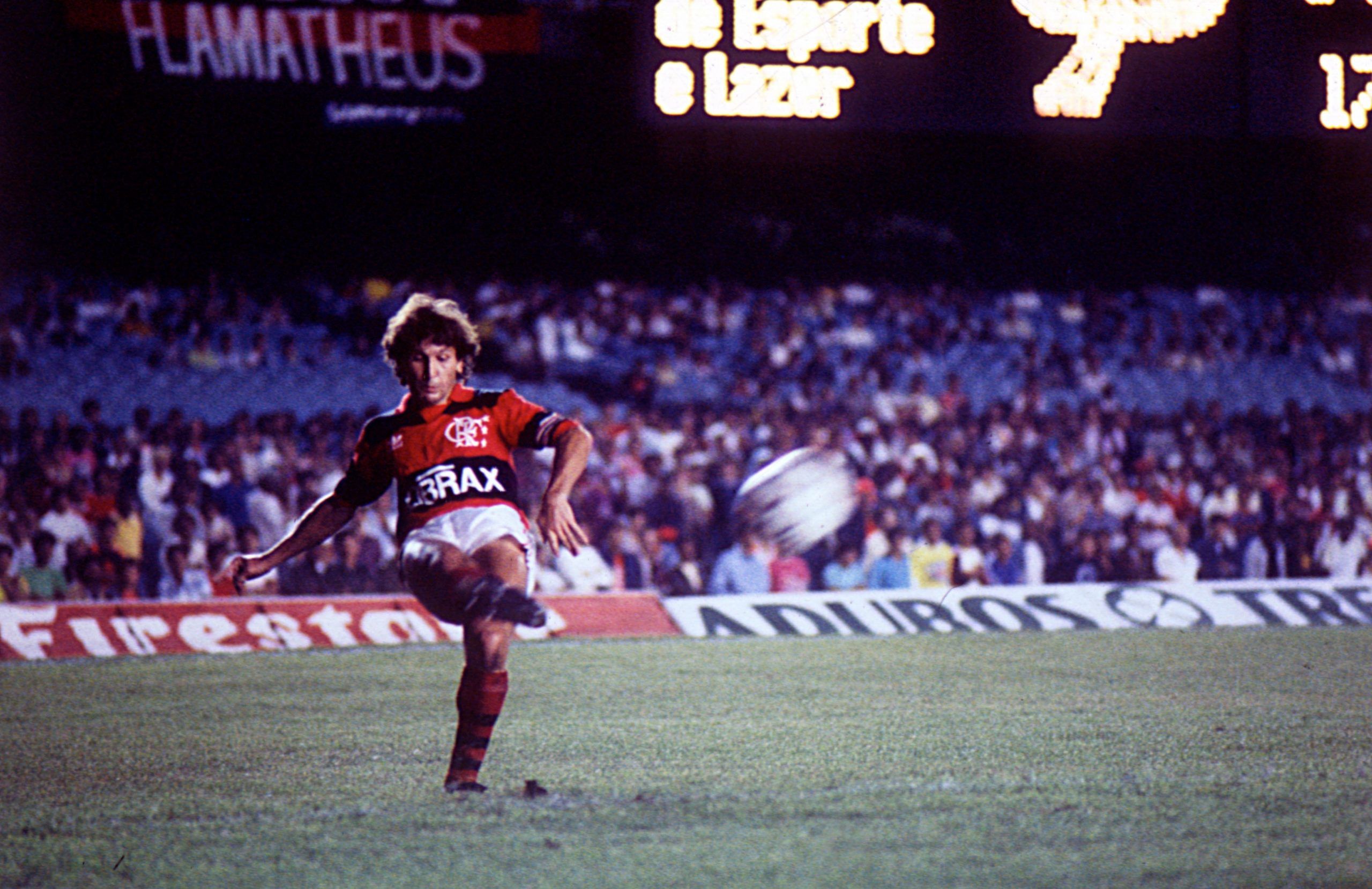 Poster 1982 Zico (Brazil) - 52x38 Cm - [W11]