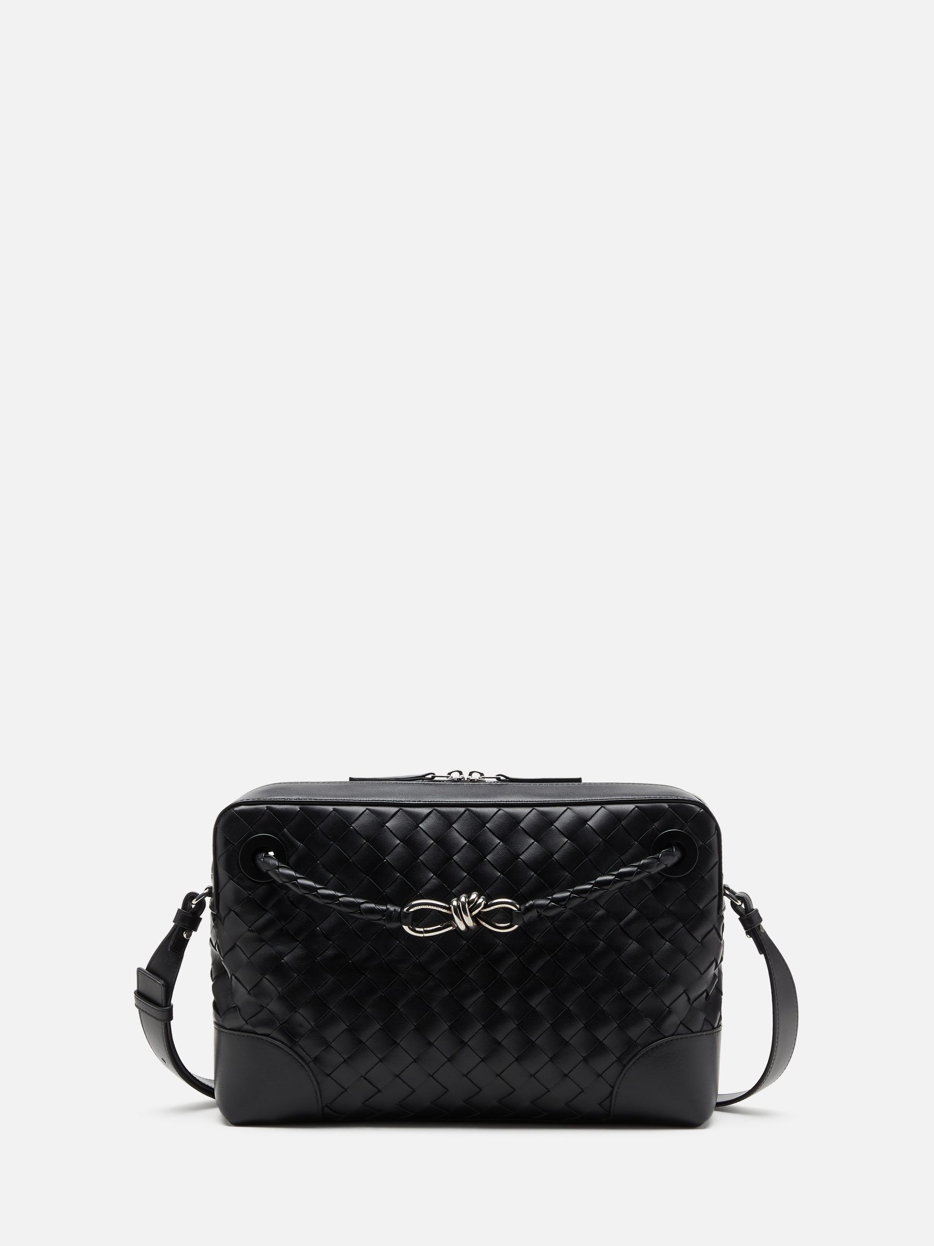 aug　BOTTEGA VENETA パイソン　小物入れ Bottega Veneta Celebrates 50 Years of Intrecciato | AugustMan