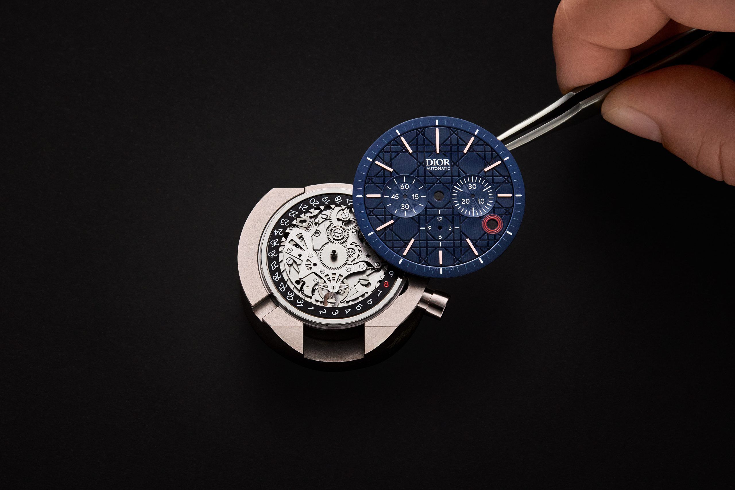 ¥14000→¥9999 Dior ROUGE Diorific 023 新品 Dior Chiffre Rouge Returns With Blue | AugustMan Singapore