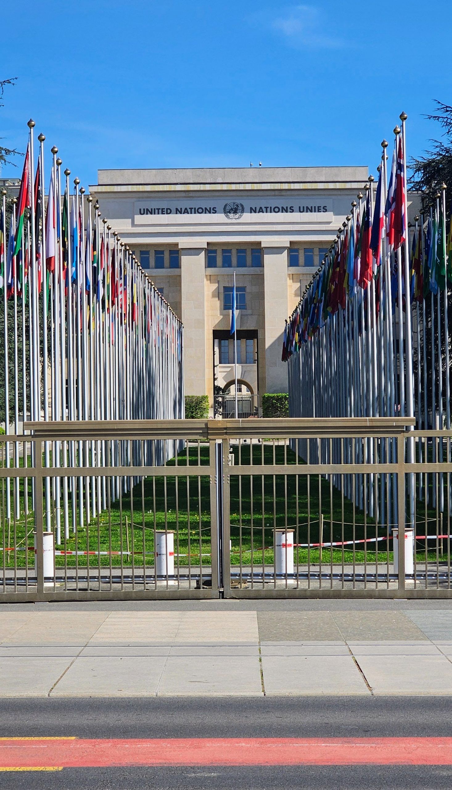 Geneva Through My Canon: A Photo Essay