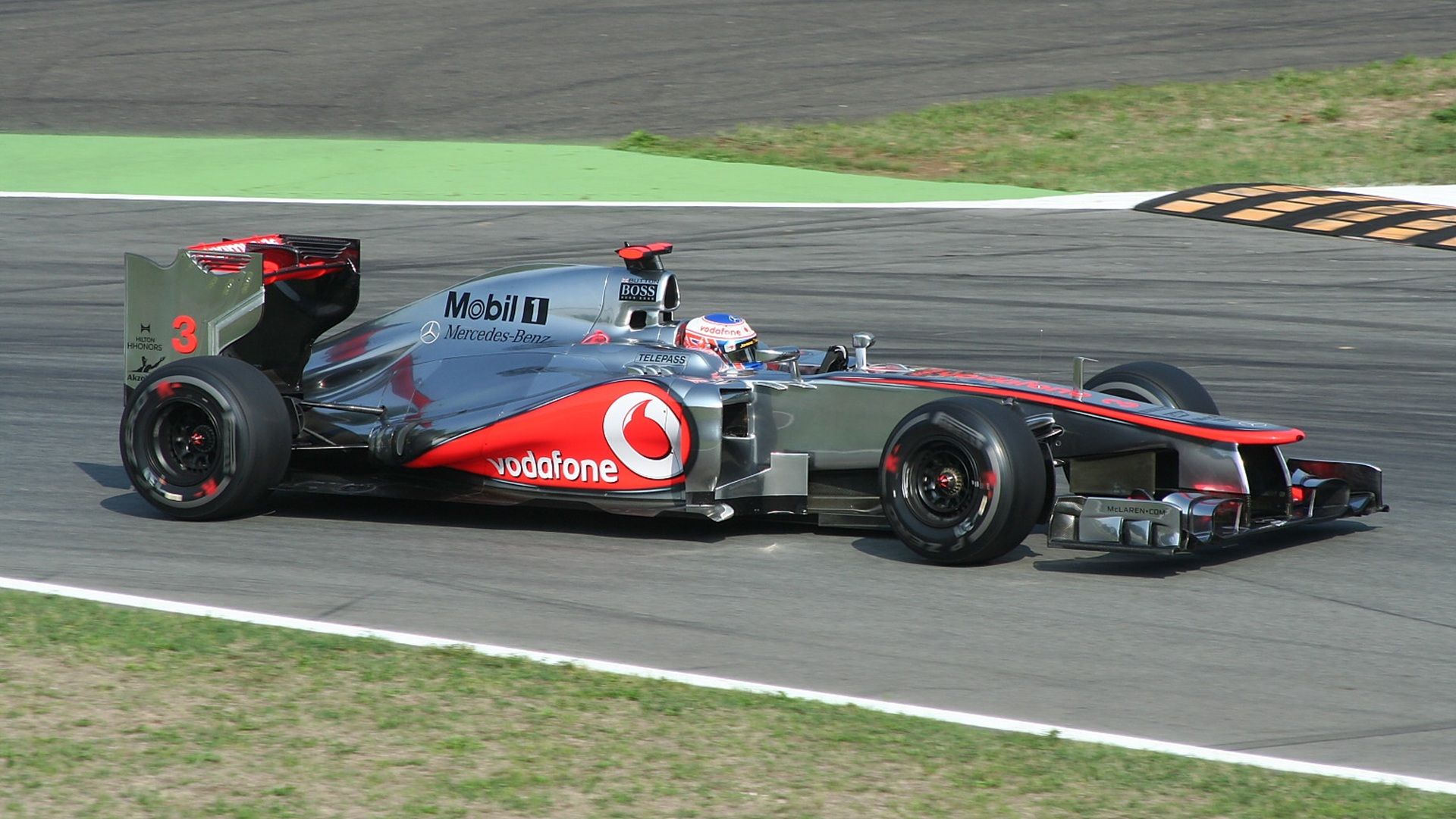 Five Iconic McLaren F1 Cars Are Up For Sale: What We Know