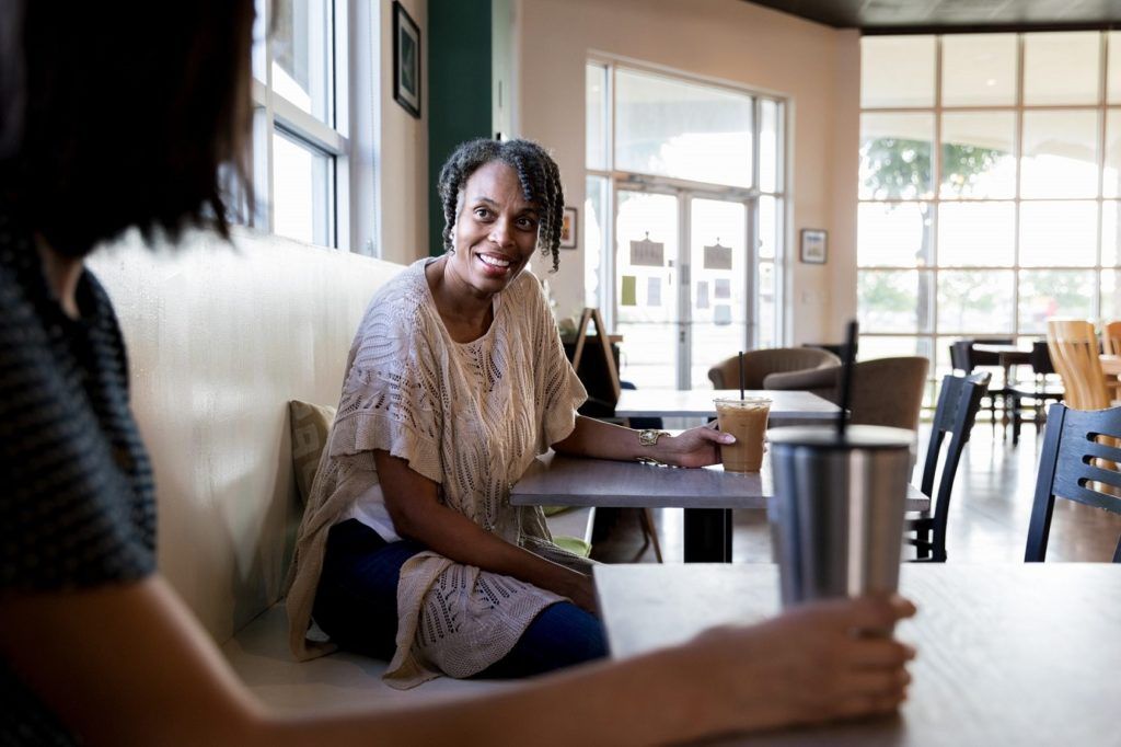 Do You Like Having Deep Conversations With Strangers? New Research Says You’re Not Alone