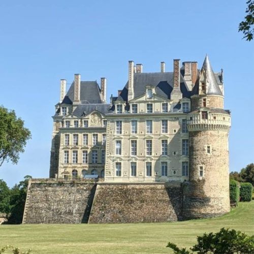 9 Of The Most Haunted Places Around The World