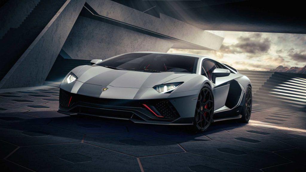 Its The End Of The Line For The Lamborghini Aventador V12