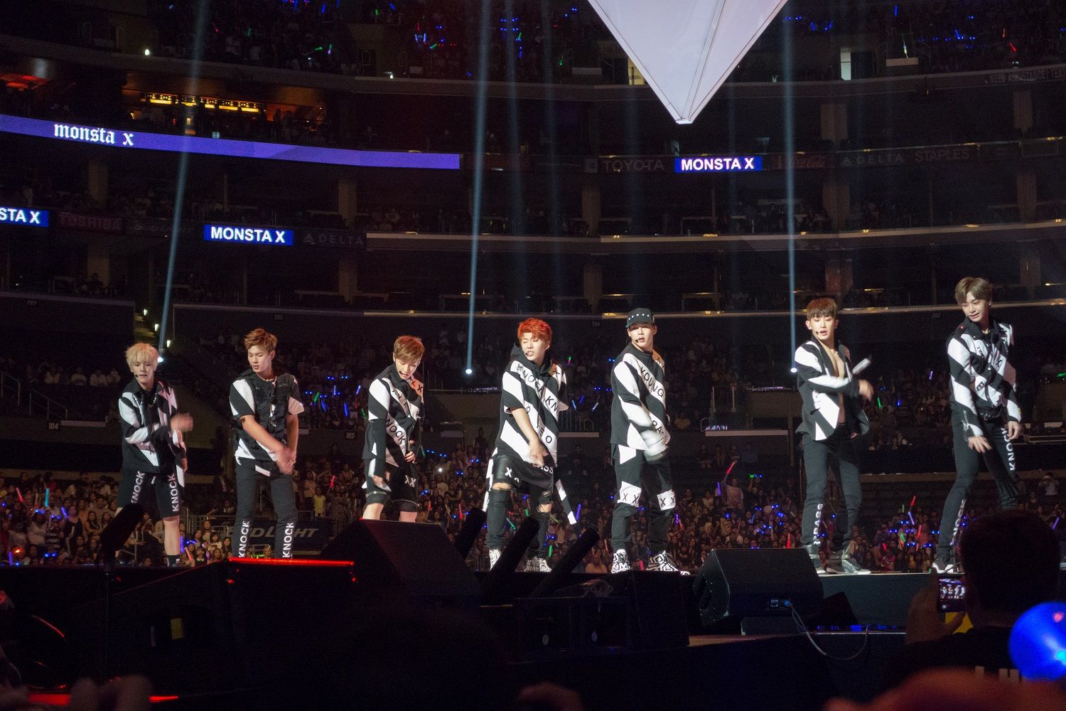 Monsta X