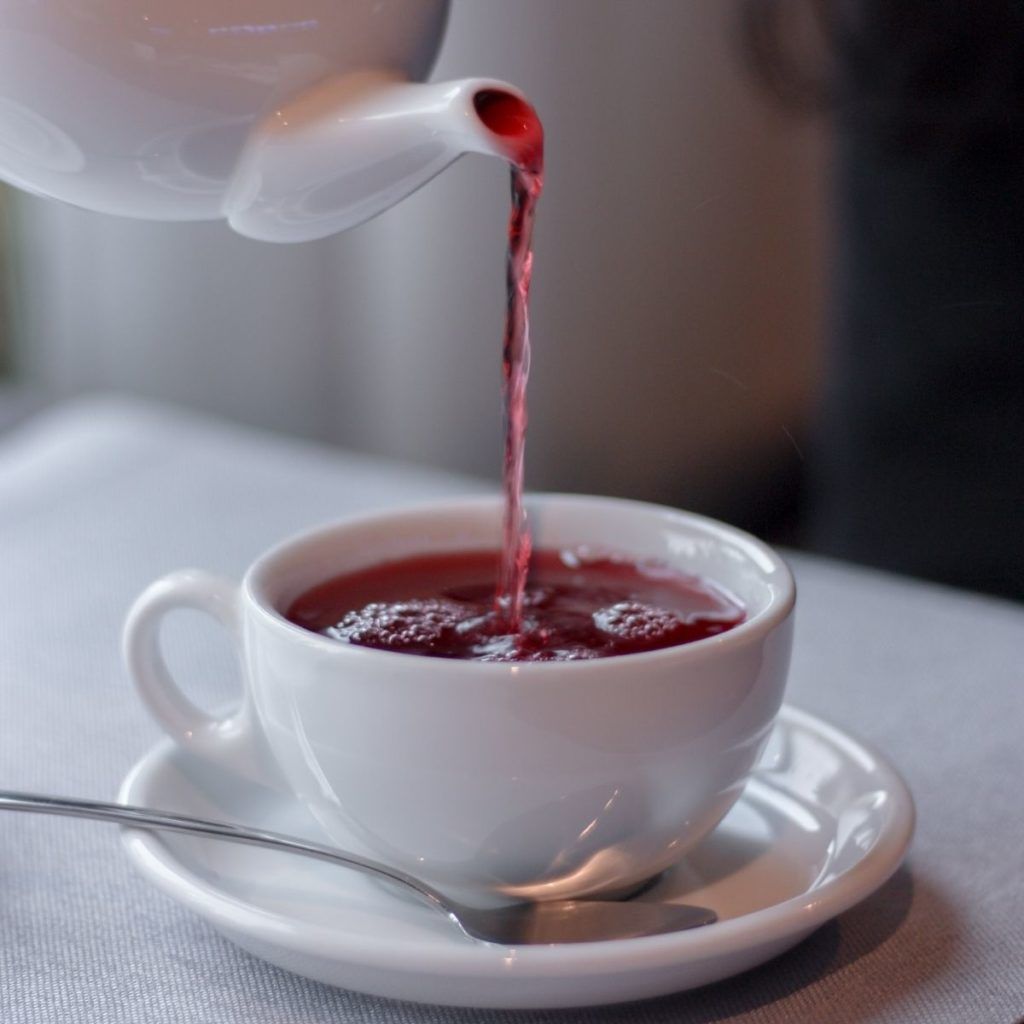 6 Drinks That Will Help You Get A Good Night’s Sleep