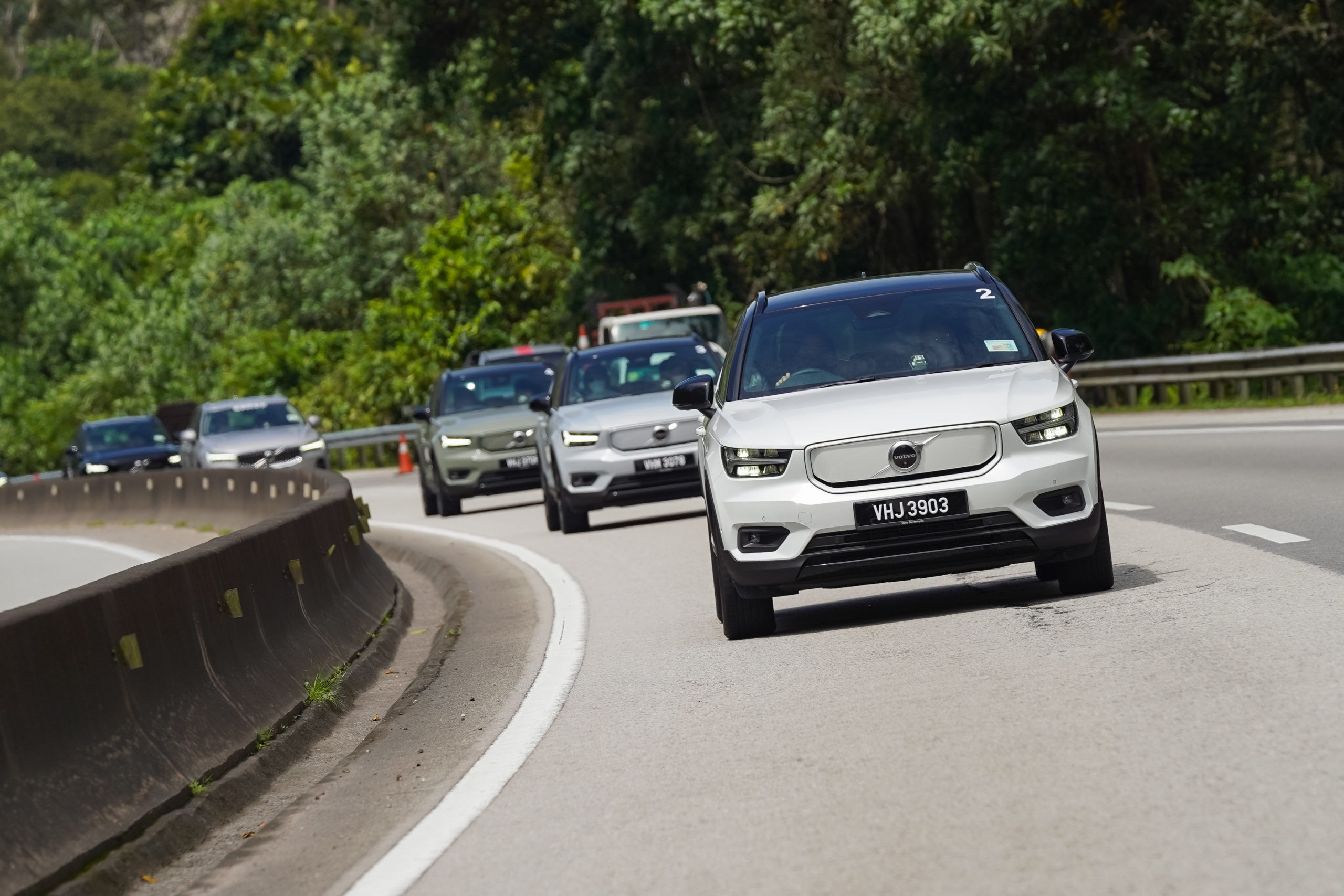 volvo xc40 recharge pure electric