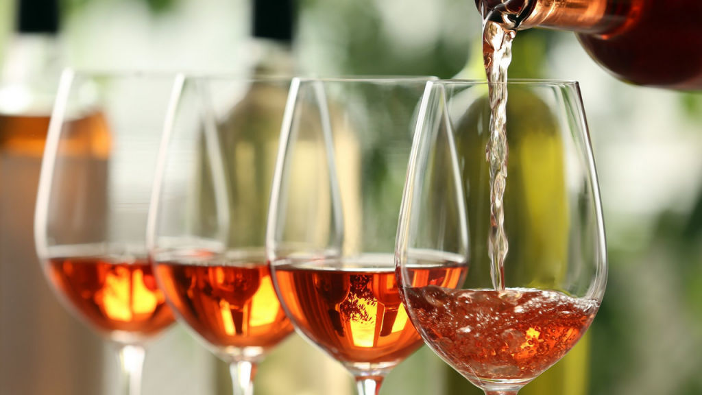 Artificial Intelligence Is Now Able To Write Convincing Wine And Beer Reviews