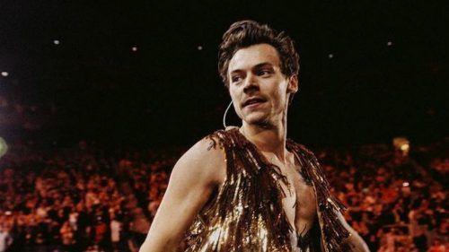 Harry Styles’ New Album ‘Harry’s House’ Is Finally Here