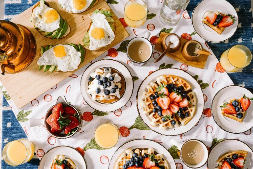 Having Breakfast At This Time Will Help You Lose Weight — And You Even Get To Sleep In