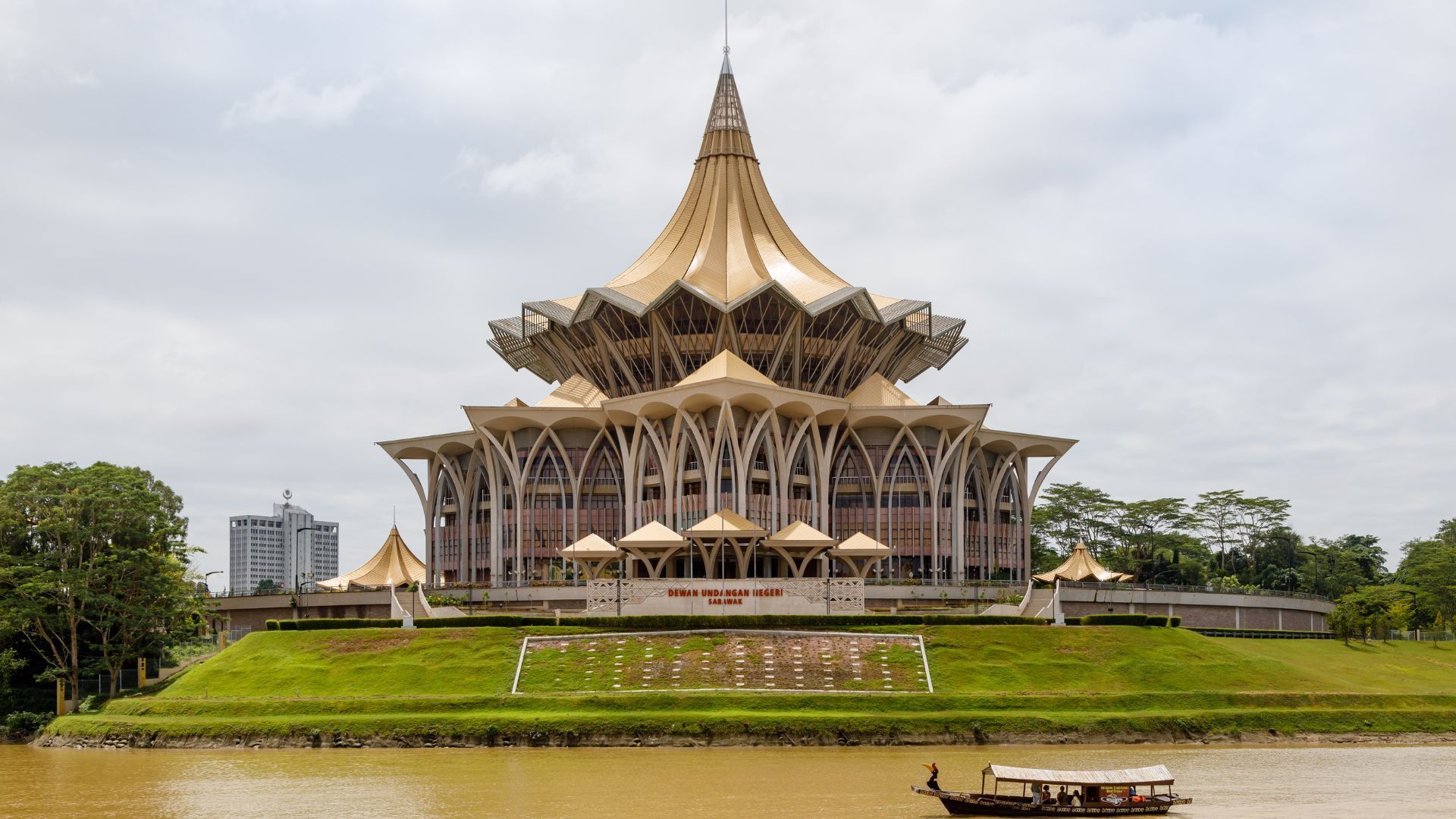 Sarawak day history