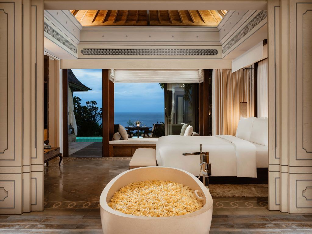 jumeirah-bali-1024x768-1 5 New Bali Hotels And Resorts For A Tranquil Island Retreat - Augustman Malaysia