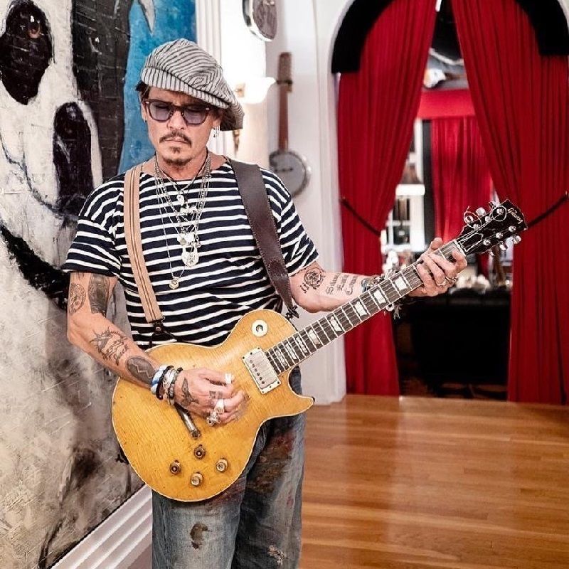 Johnny Depp To Direct His First Movie In 25 Years, Al Pacino Joins As Co-Producer