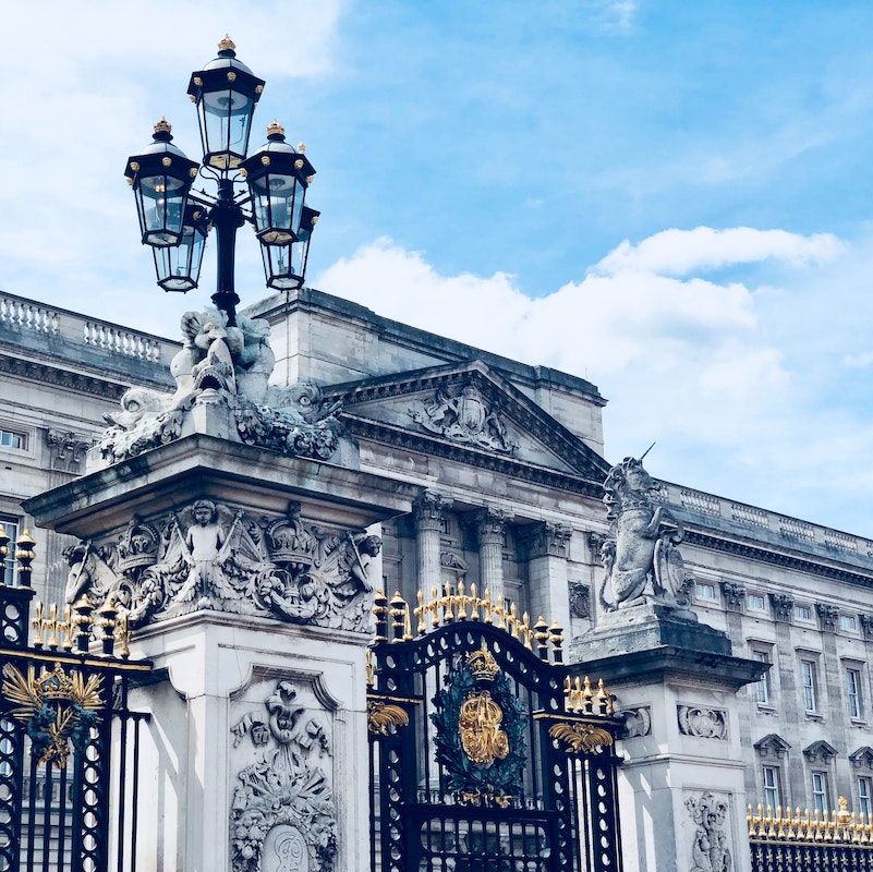 Buckingham Palace To Huis Ten Bosch: World’s Most Lavish Royal Residences