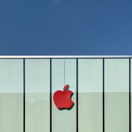 Apple Is Reportedly Working On iPhone 15 Ultra Model