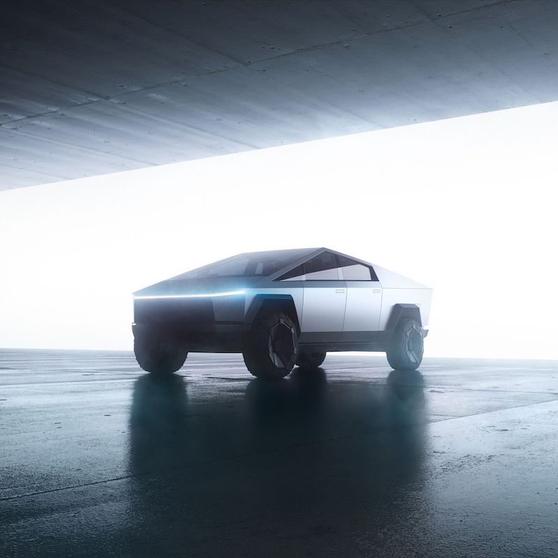 Elon Musk And Tesla Are Working On The World’s First Amphibious Electric Car