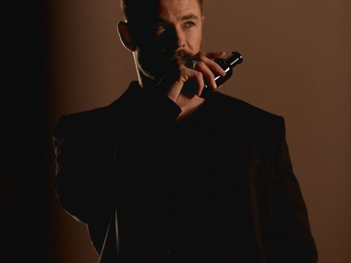 Boss bottled store infinite chris hemsworth
