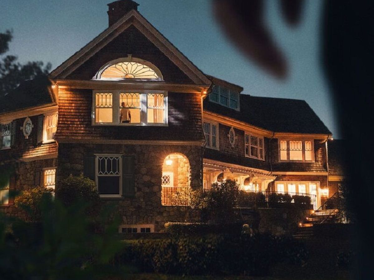 The Spooky True Story That Inspired Netflix Series 'The Watcher'