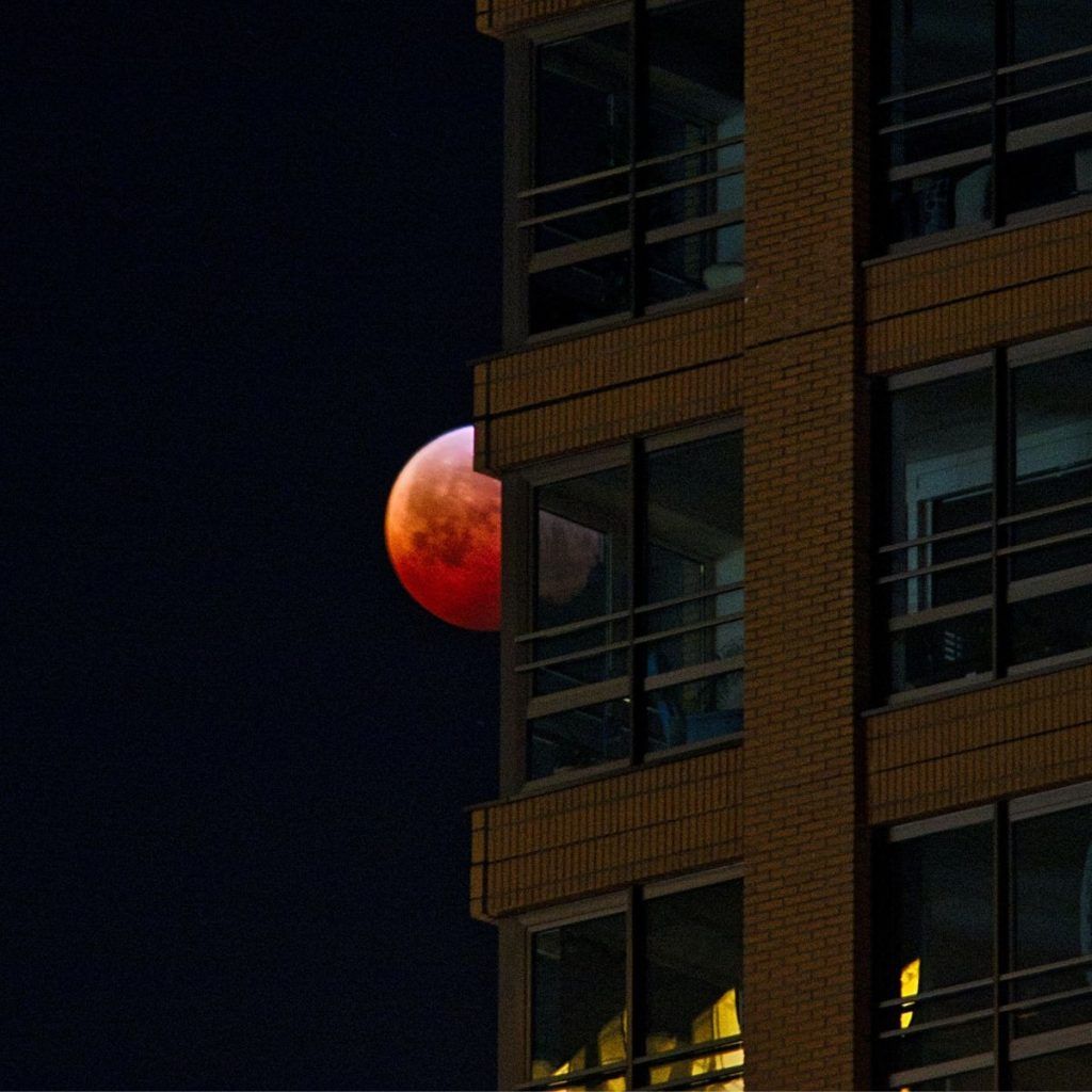 November 2022 Lunar Eclipse: Blood Moon And Its Effect On Zodiac Signs