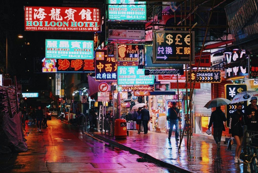 Hong Kong Eases COVID Travel Restrictions For Tour Groups