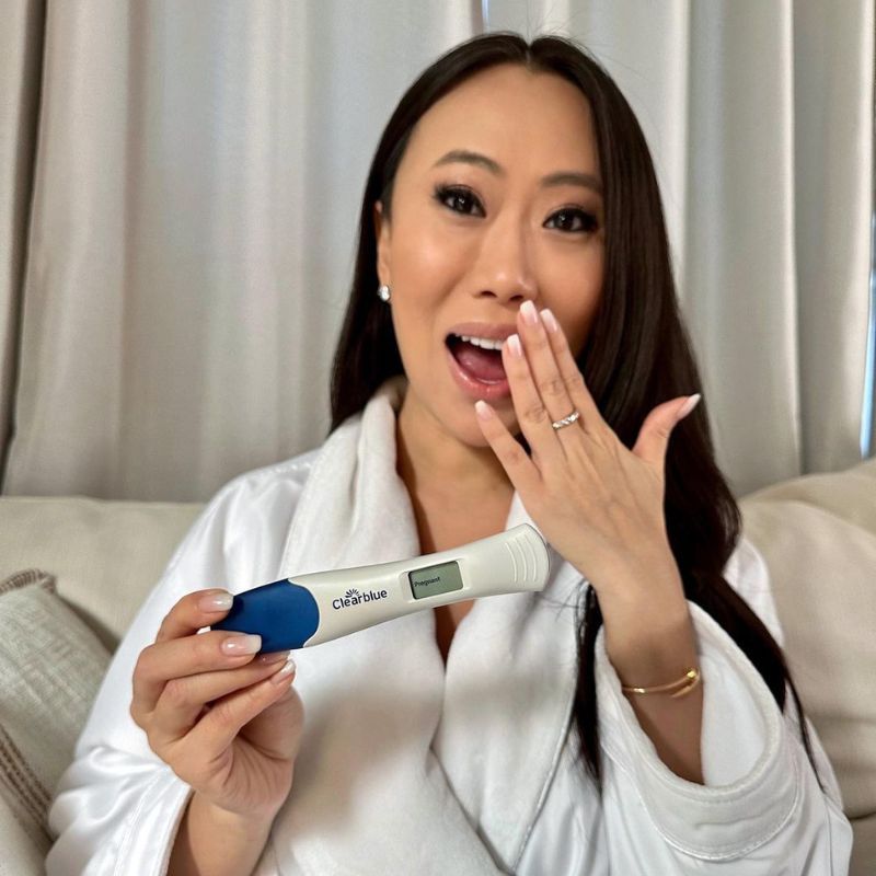 Fascinating Facts About Bling Empire’s Kelly Mi Li, Who Is Pregnant