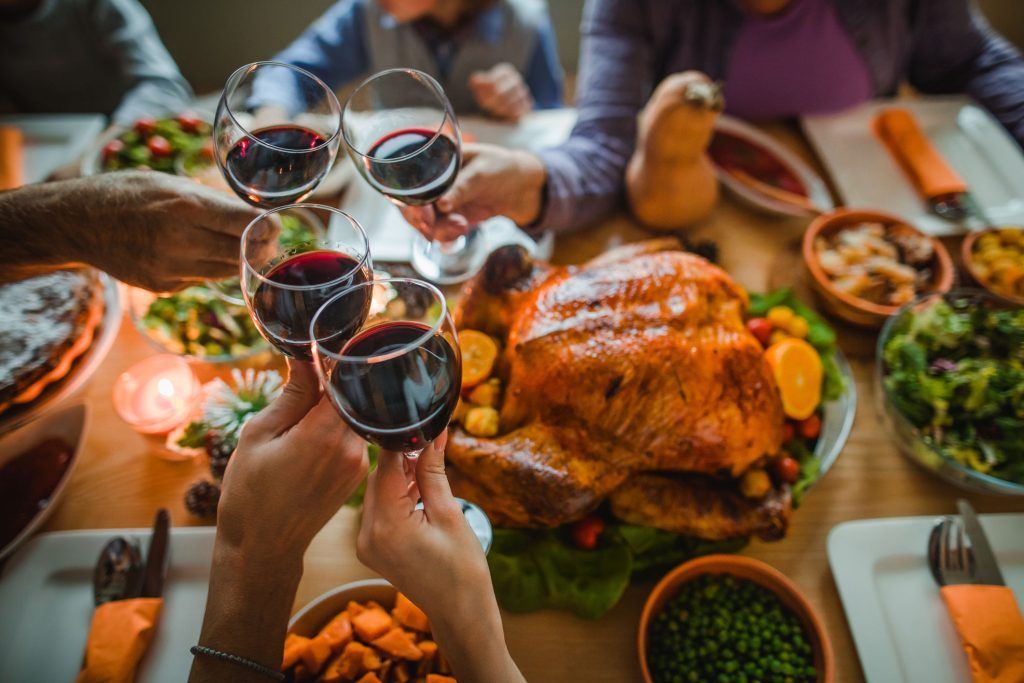 Tips On Choosing The Right Wine For Your Christmas Parties, According To A Sommelier