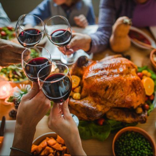 Tips On Choosing The Right Wine For Your Christmas Parties, According To A Sommelier