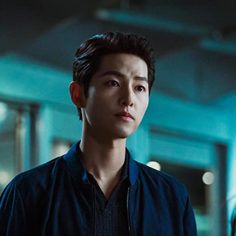 ‘Reborn Rich’ Star Song Joong-Ki And His New British Romance