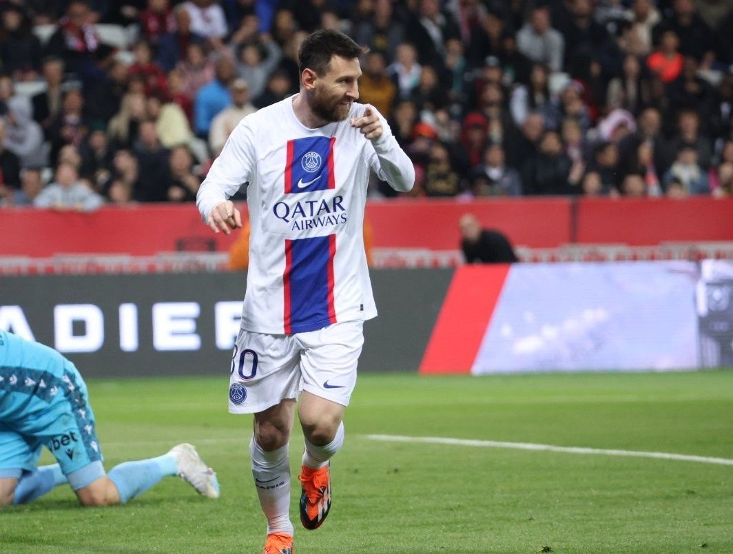 Lionel Messi richest footballers