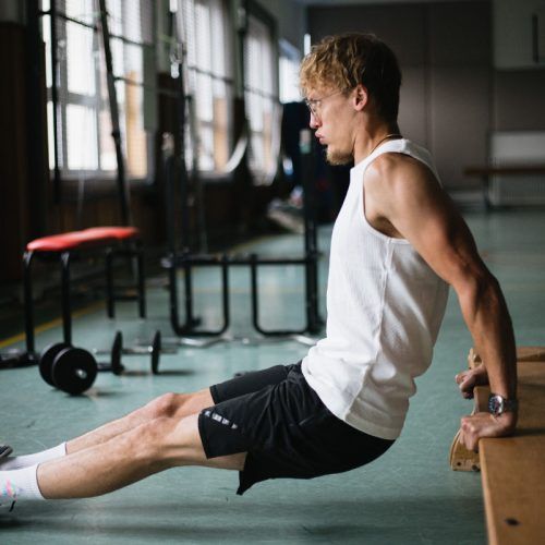 Best Triceps Exercises For Men To Maximise Arm Strength And Definition