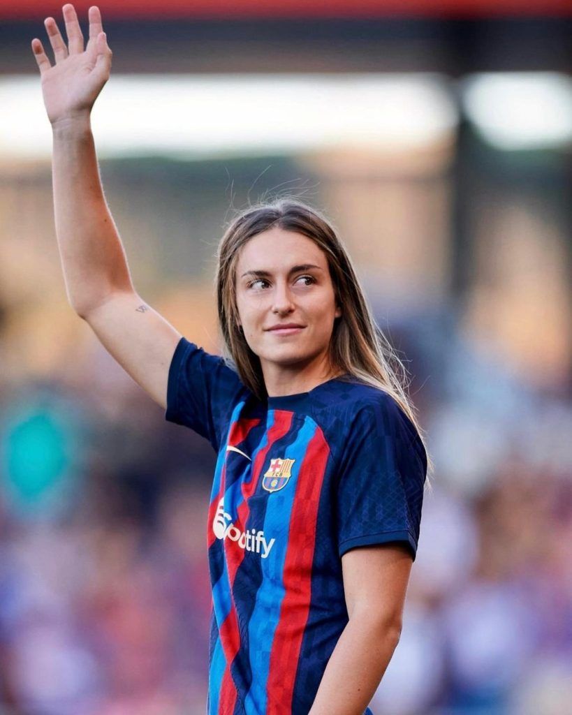 who-are-the-highest-paid-female-football-players-of-2023