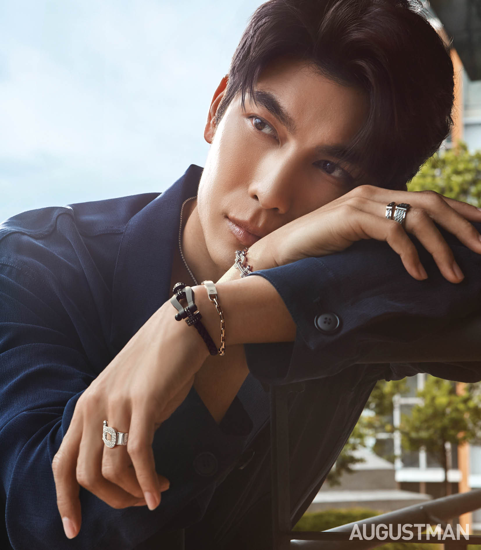 Mew Suppasit 写真集 MEW YORK STATE OF MINE Photobook《e