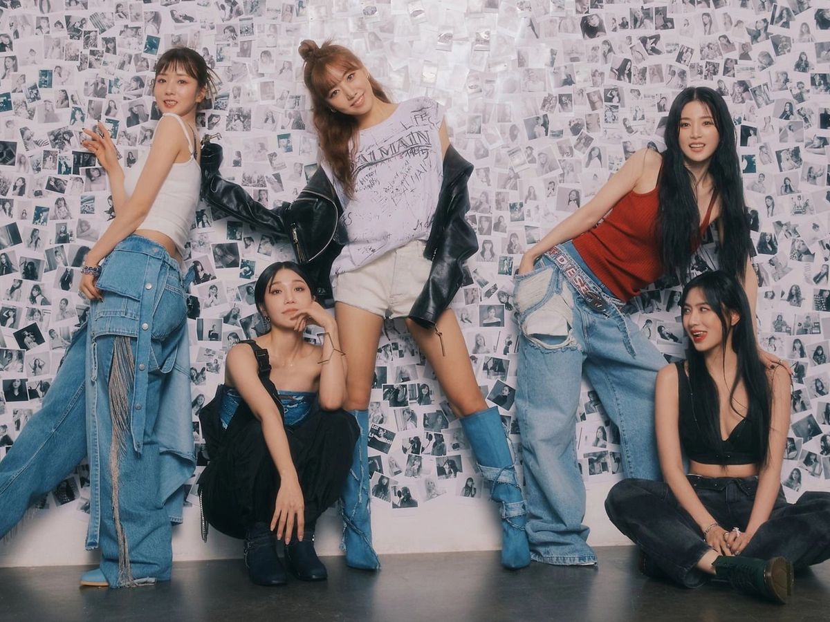 ミュージック Apink FIRST CONCERT Apink's first full-group concert in four years charms fans with