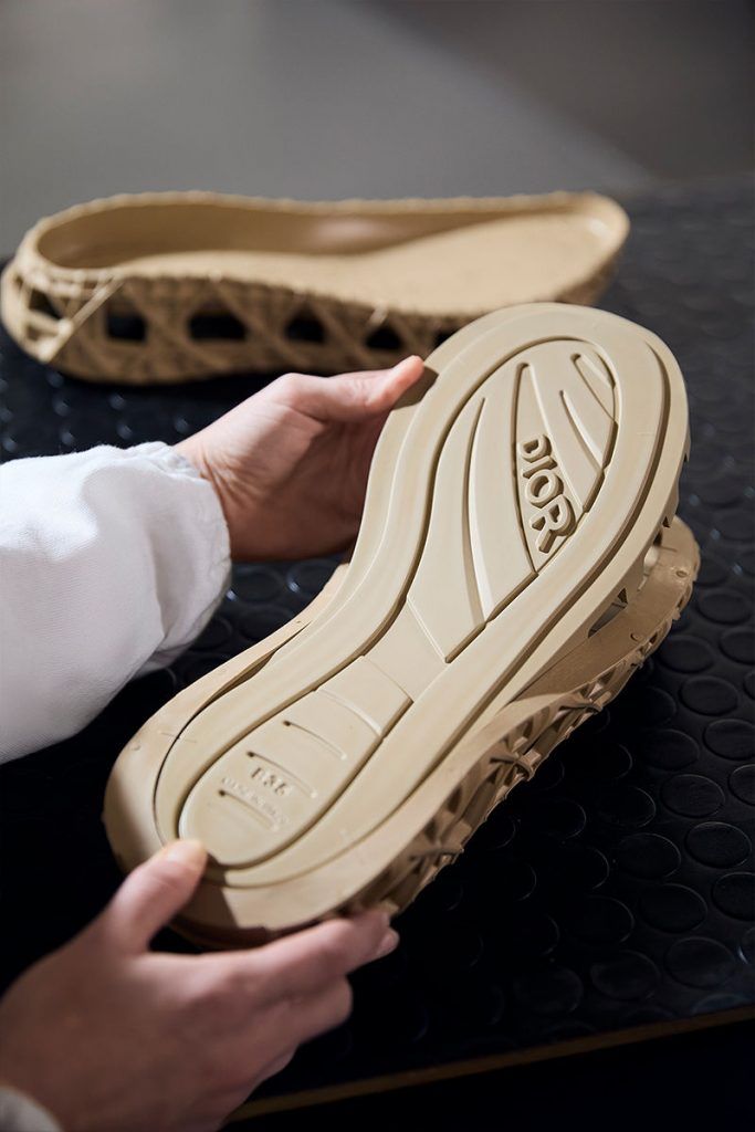 All About The New DIOR B35 NXXT Sneakers | Augustman Malaysia