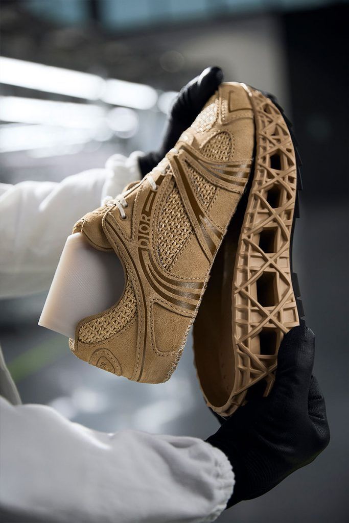 All About The New DIOR B35 NXXT Sneakers | Augustman Malaysia