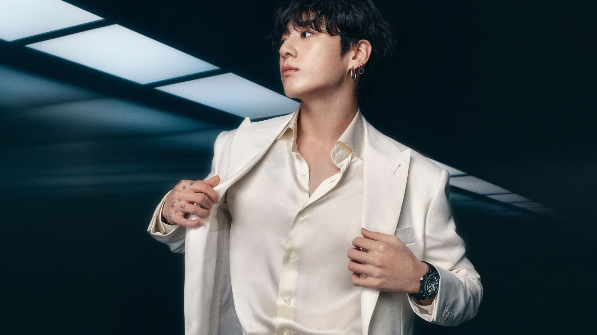 Pop's Big Bang: Jung Kook Makes His Return With A Bang