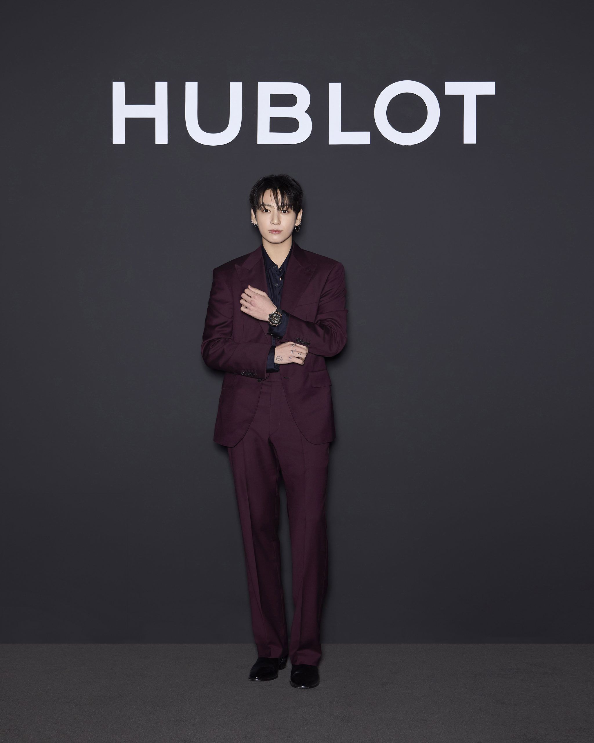 Pop's Big Bang: Jung Kook Makes His Return With A Bang