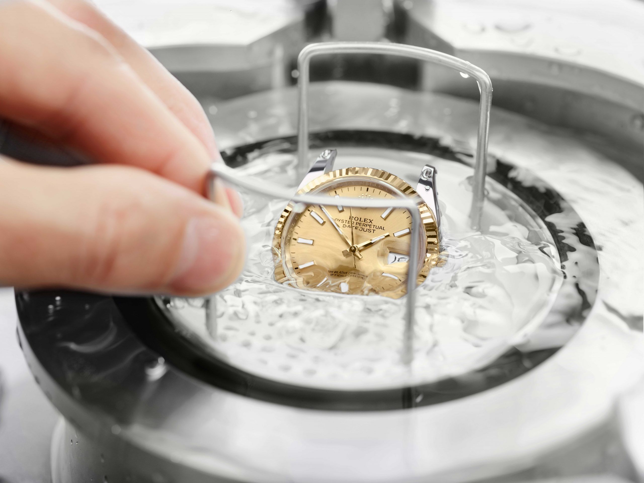 Fateometer Rolex Celebrates 100 Years Of The Oyster | AugustMan Malaysia