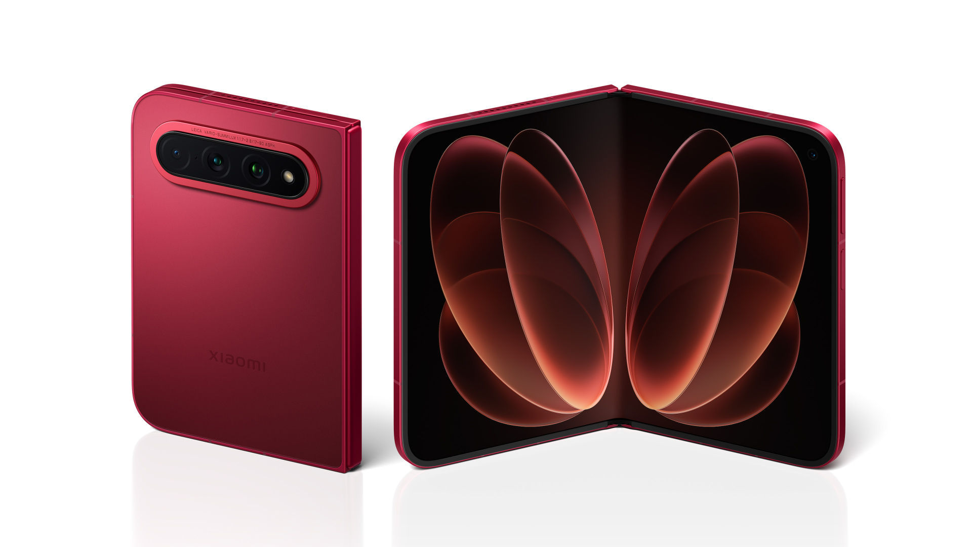 Xiaomi 18 Fold vs Samsung Galaxy Z Fold8 vs Pixel 11 Pro Fold