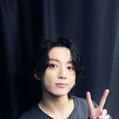 BTS’ Jungkook Lands #1 Spot On Billboard Chart For His FIFA Song ‘Dreamers’