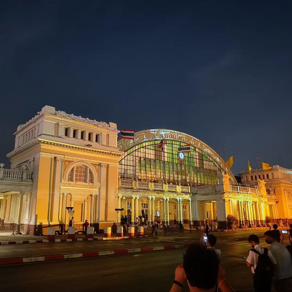 There Is A Light Show Happening At The Hua Lampong Station Till March 26
