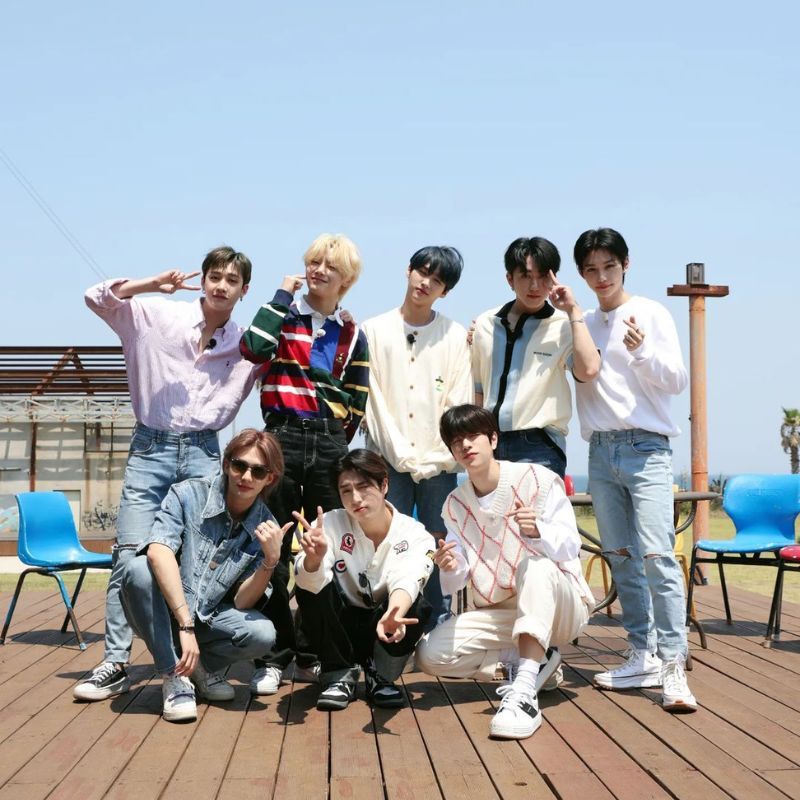 Stray Kids